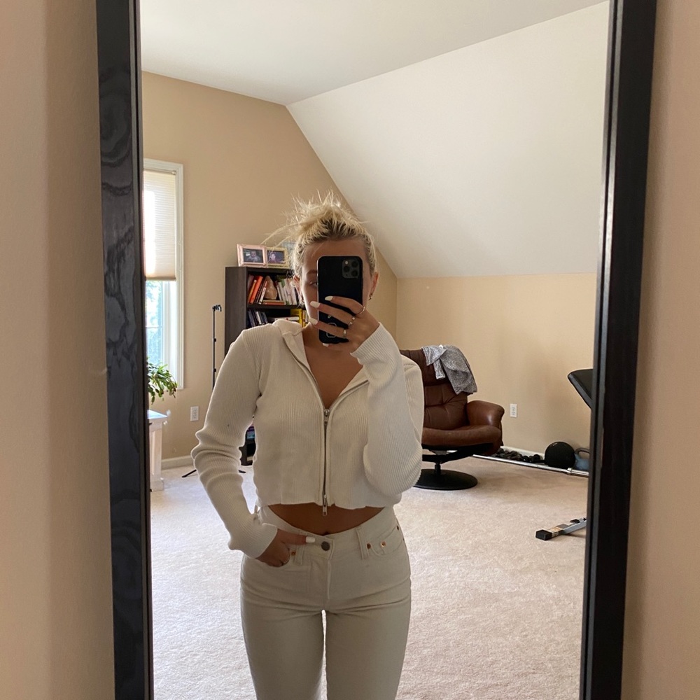Brandy Melville Zip Up